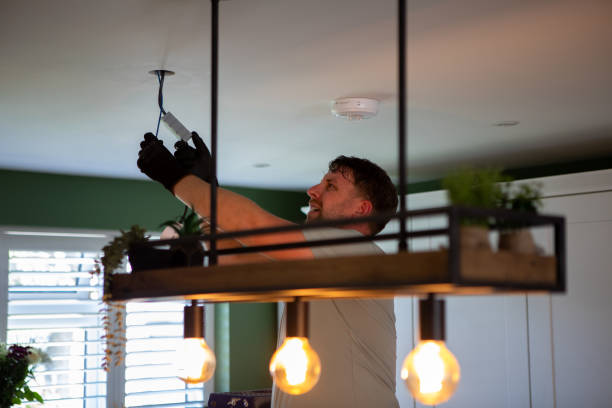 Best Local Electrician Companies  in Burlington, IA